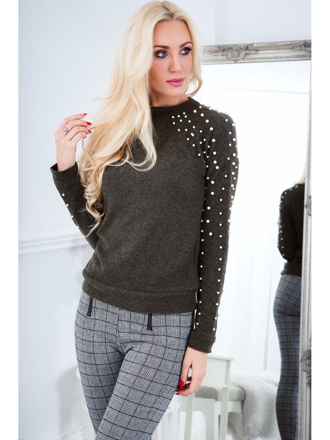 Turtleneck cu perle kaki 1577 - Magazin online - Boutique